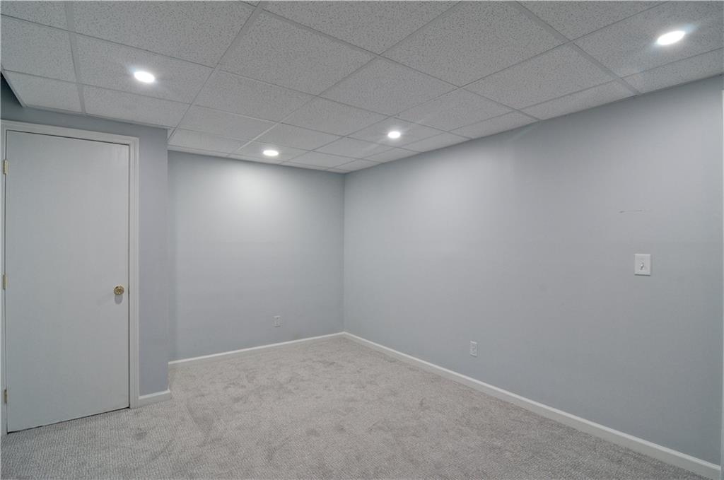 1192 Mountain Springs Drive NW