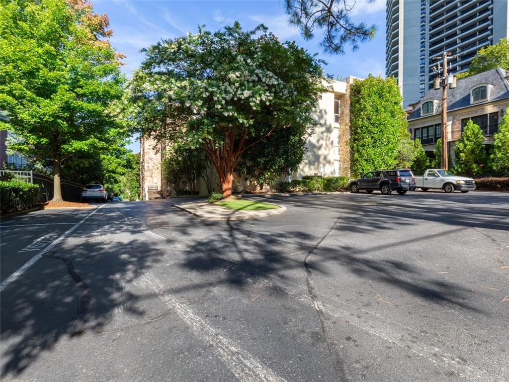 2632 Peachtree Road NW Unit B102
