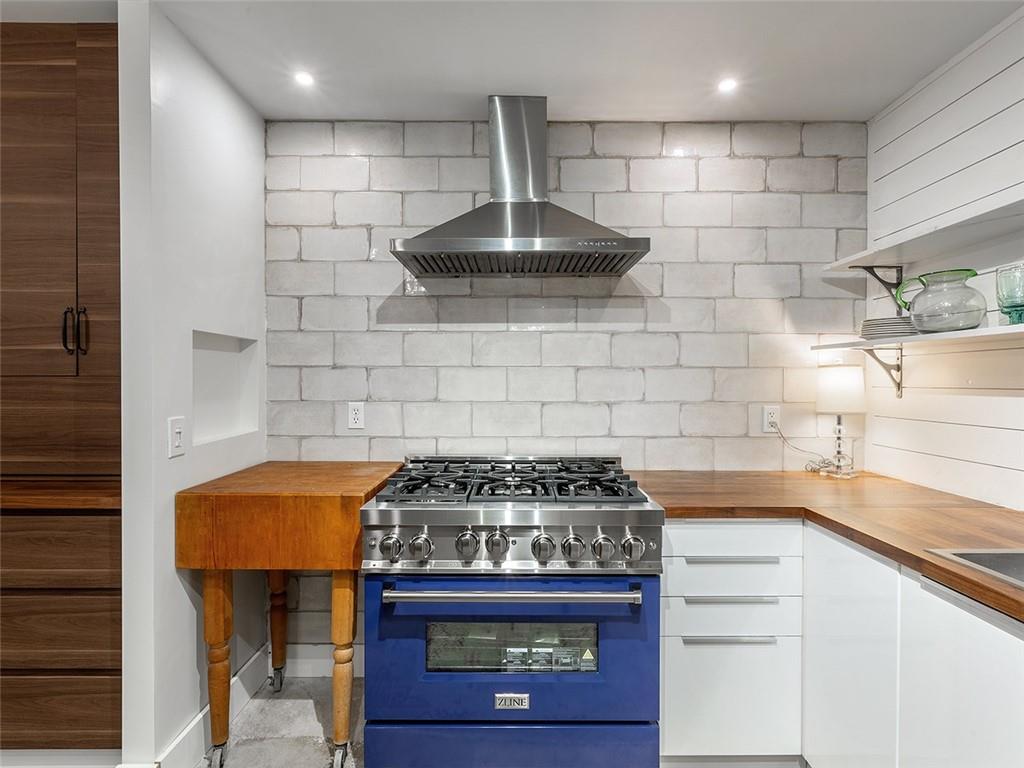 2632 Peachtree Road NW Unit B102