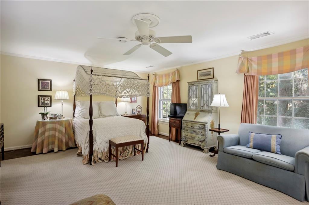 29 Mooregate Square NW