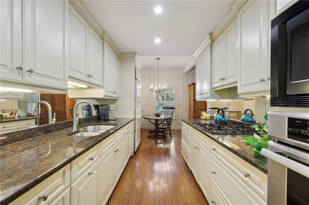 29 Mooregate Square NW