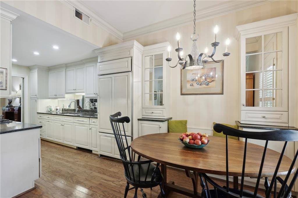 29 Mooregate Square NW