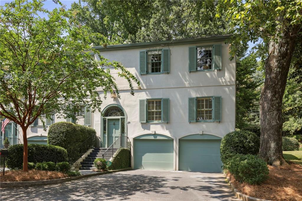 29 Mooregate Square NW