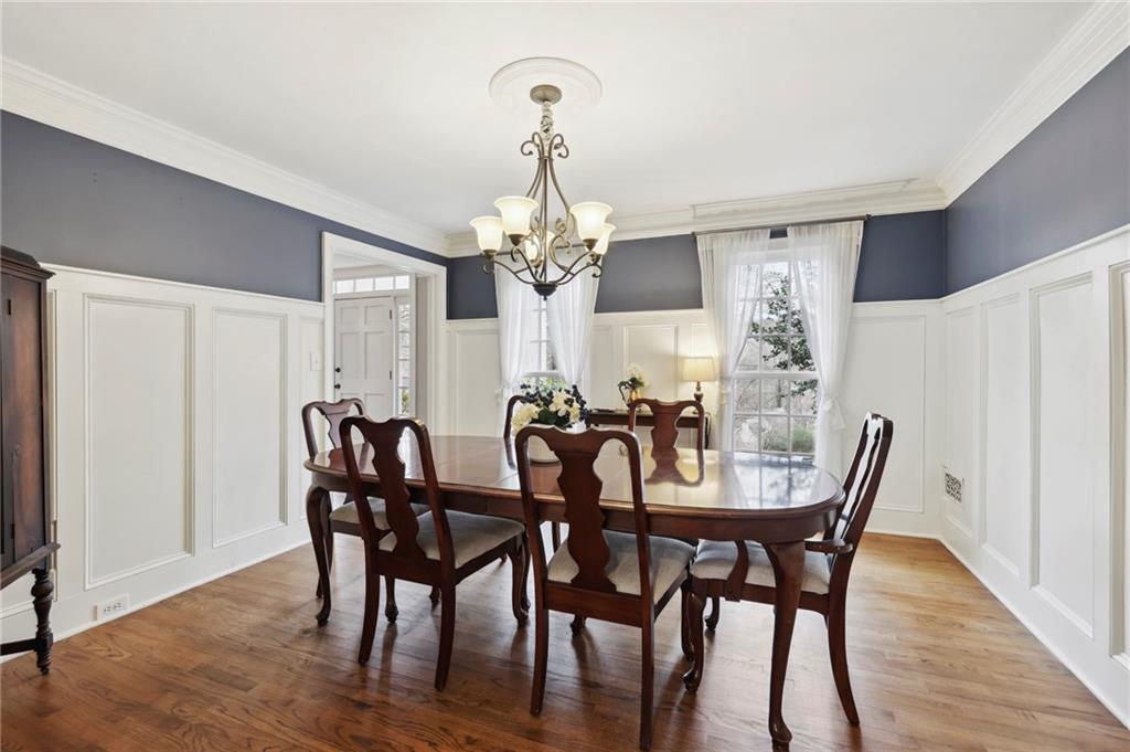 150 River Lake Court