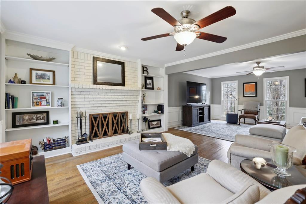 150 River Lake Court