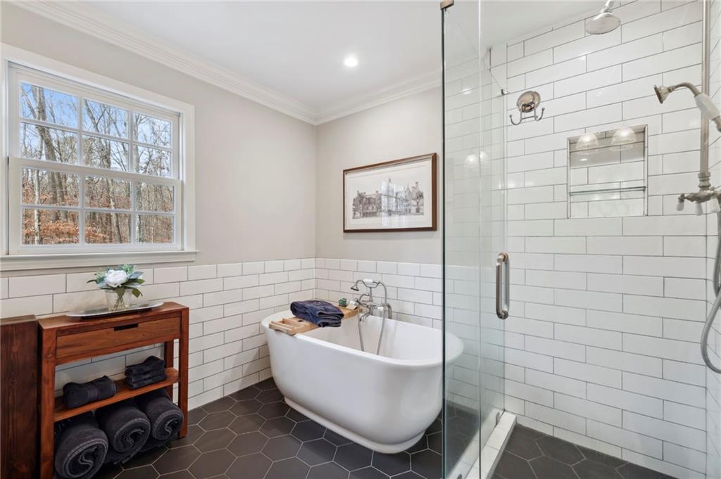 150 River Lake Court