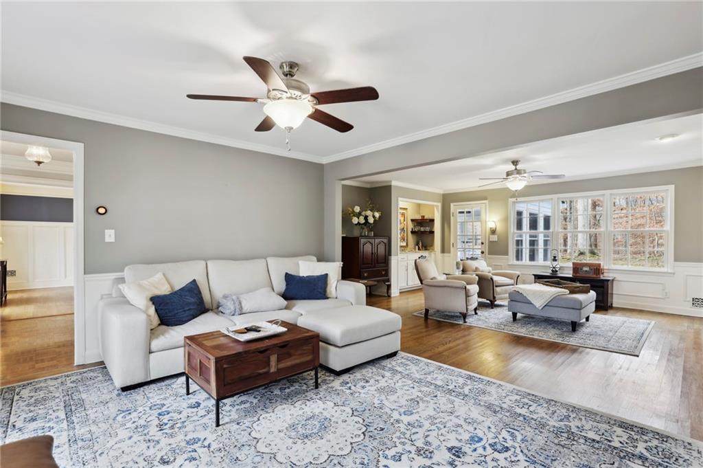 150 River Lake Court