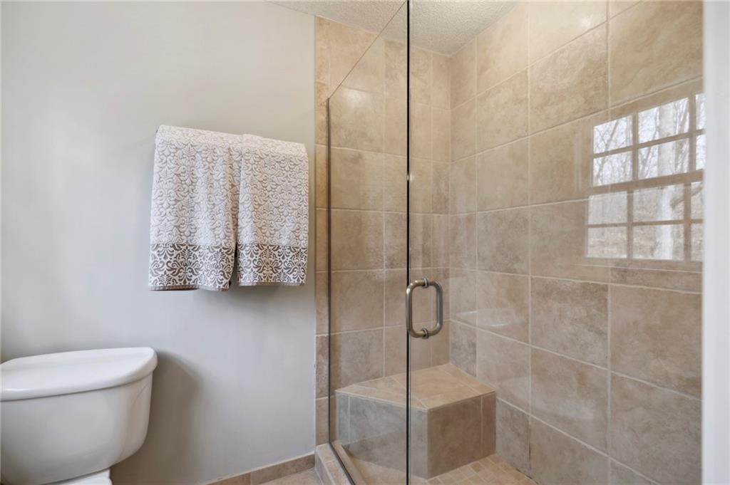 150 River Lake Court