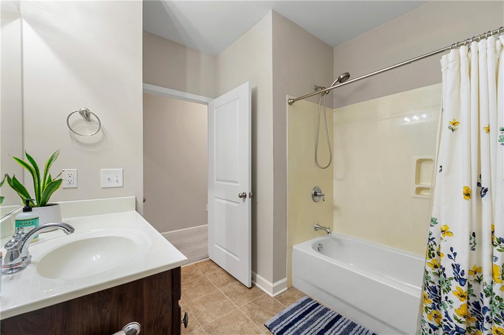 7265 Glisten Avenue Unit 128