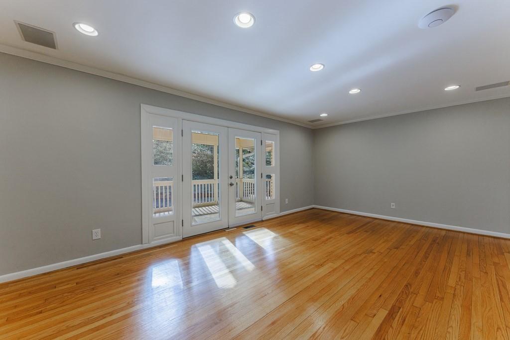 545 Forest Valley Road