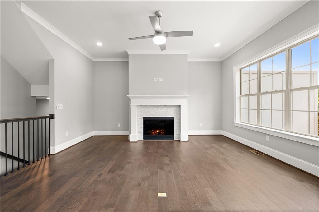 476 Springer Bend Unit 31