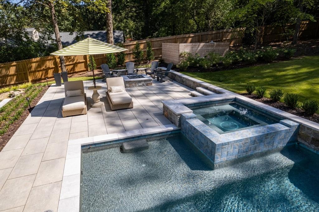 2893 Castlewood Drive