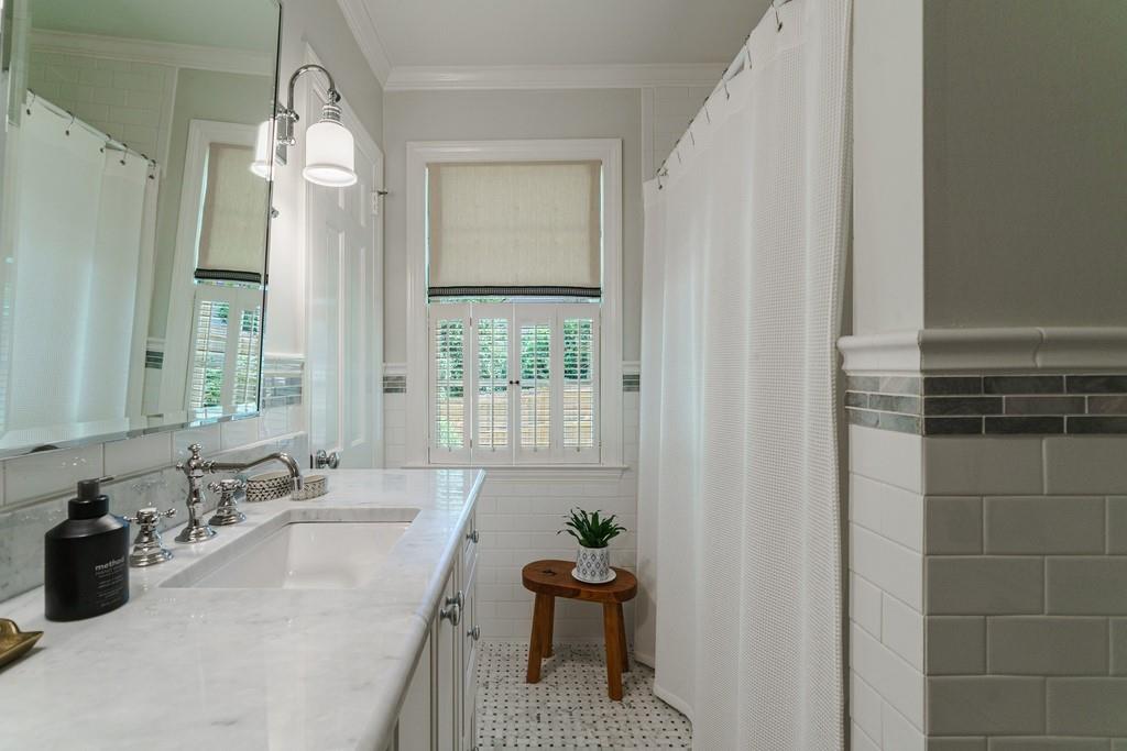 2893 Castlewood Drive