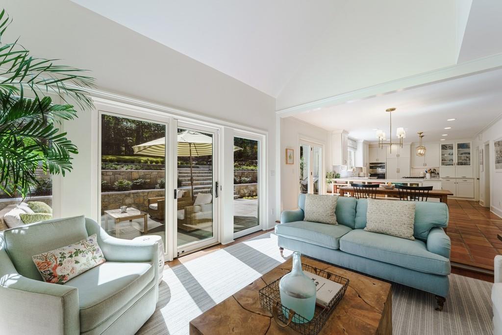 2893 Castlewood Drive