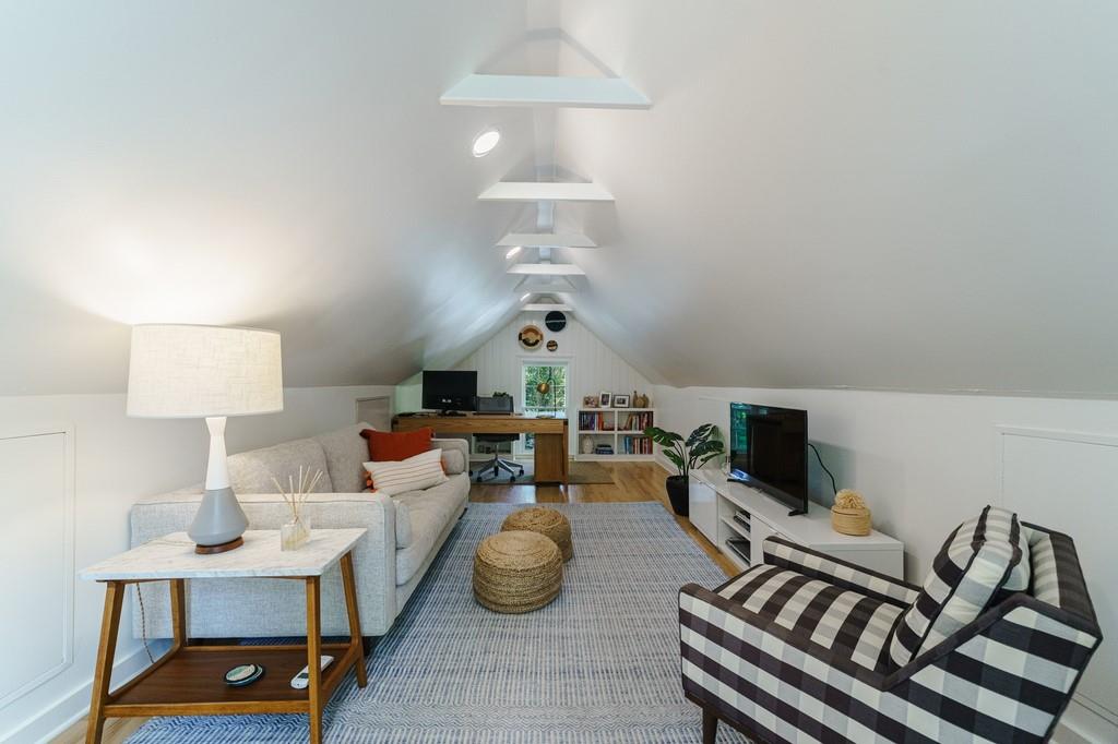 2893 Castlewood Drive