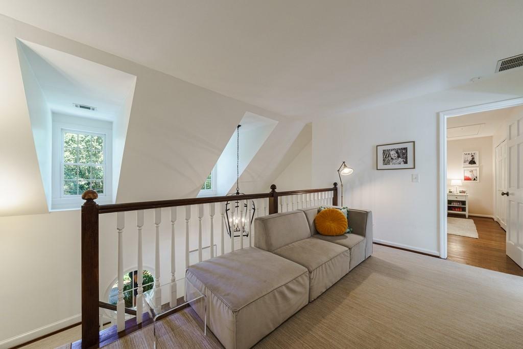 2893 Castlewood Drive