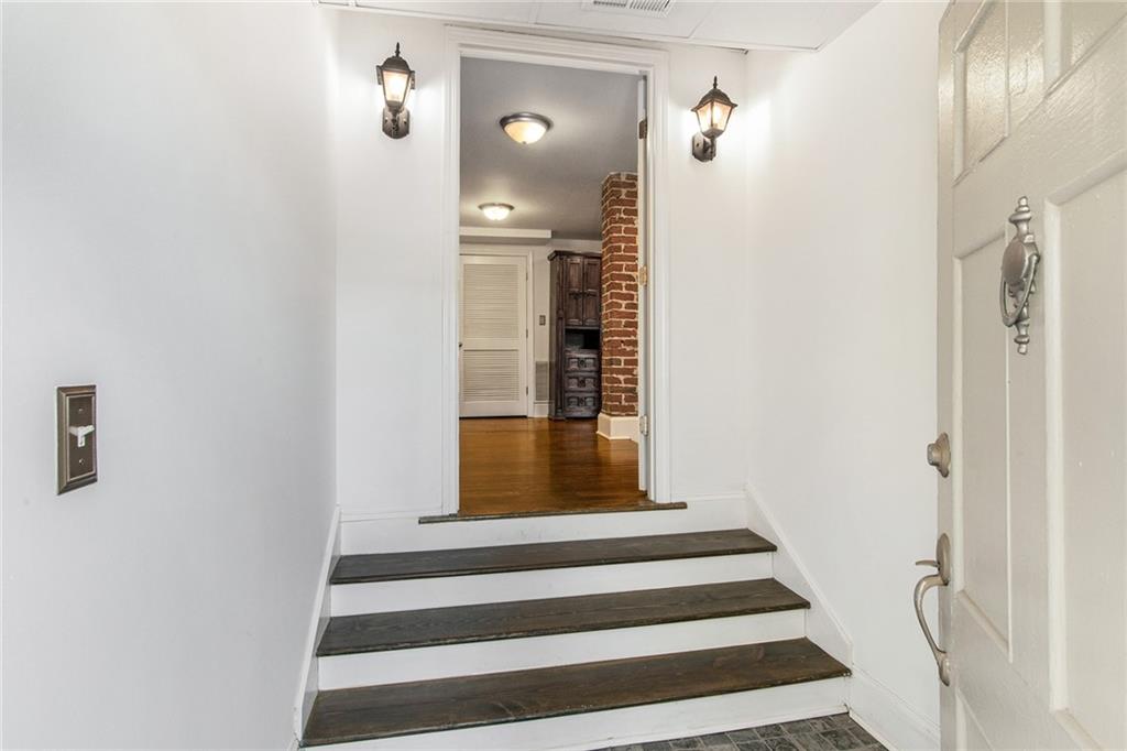 2260 Peachtree Road NW Unit D-2