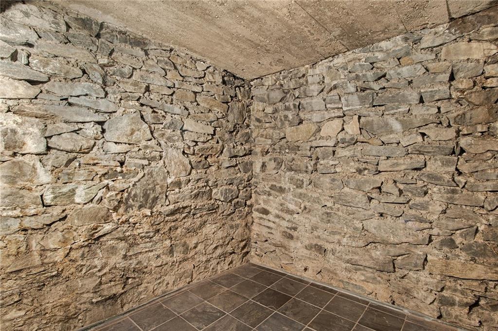 2260 Peachtree Road NW Unit D-2