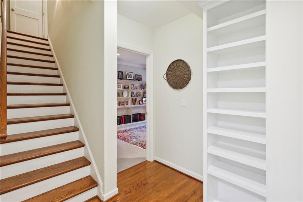 2577 Birchwood Drive NE