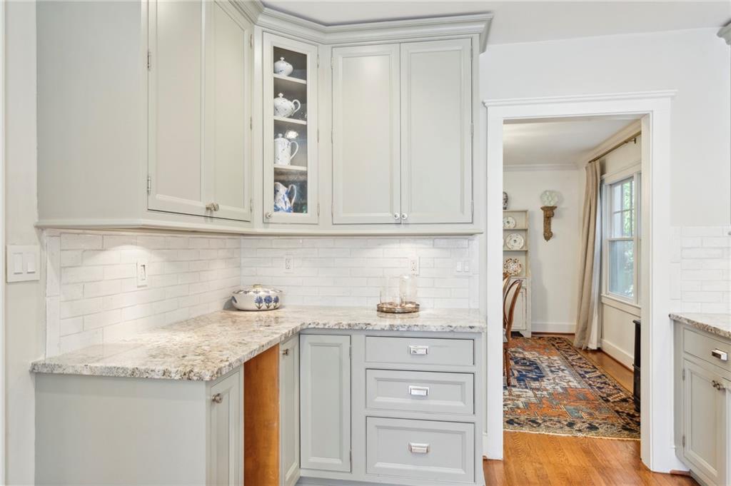 2577 Birchwood Drive NE