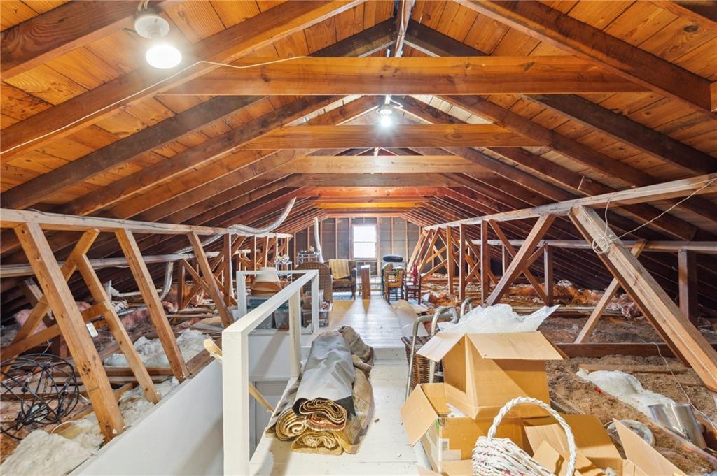 2577 Birchwood Drive NE