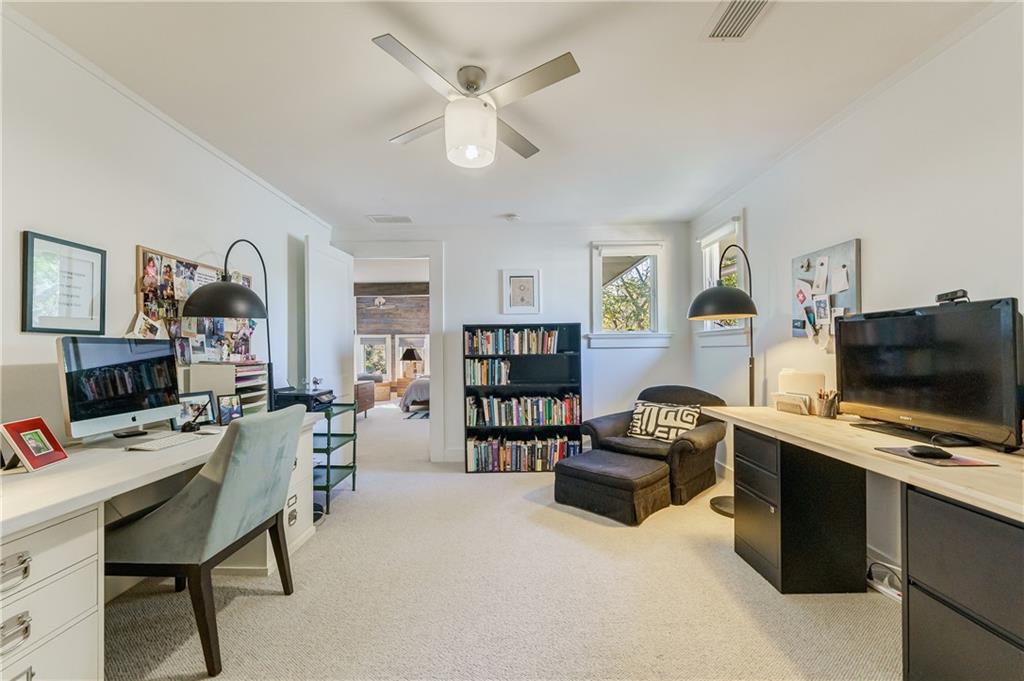 29 Roanoke Avenue NE