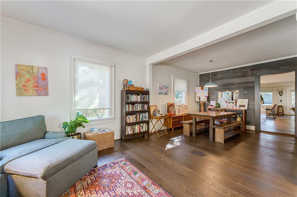 29 Roanoke Avenue NE