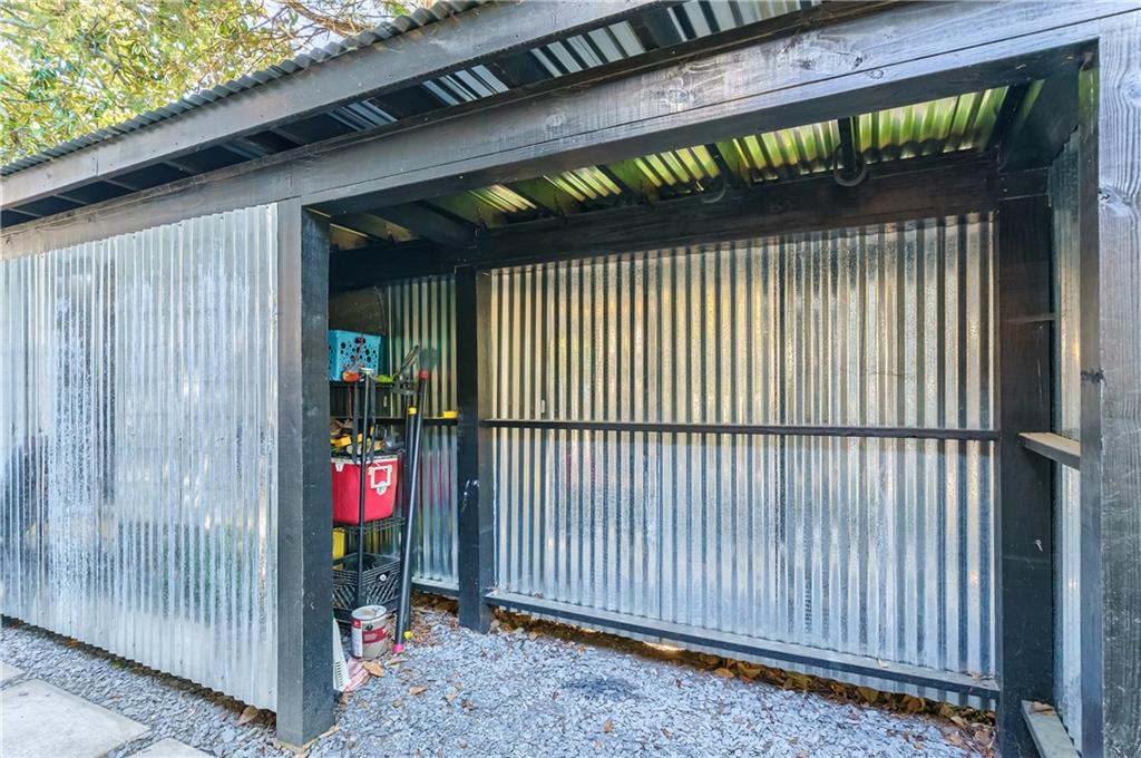 29 Roanoke Avenue NE