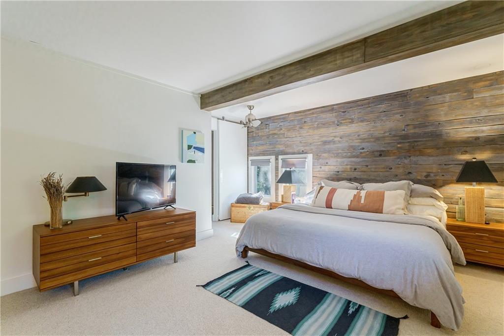 29 Roanoke Avenue NE