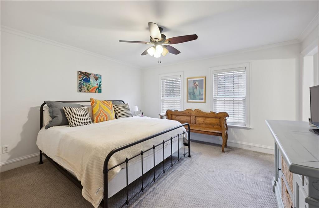 7 Independence Place NW