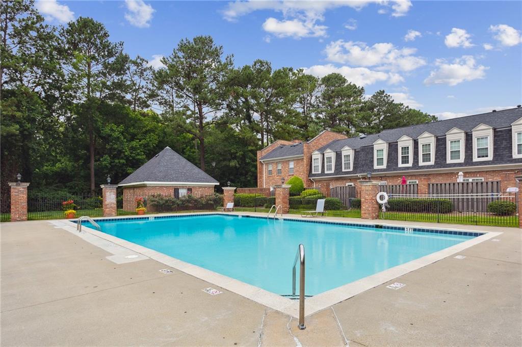 7 Independence Place NW