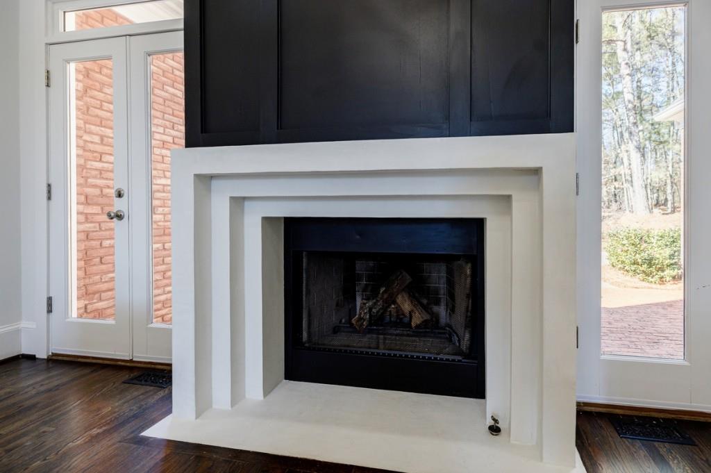 1610 Queensland Court