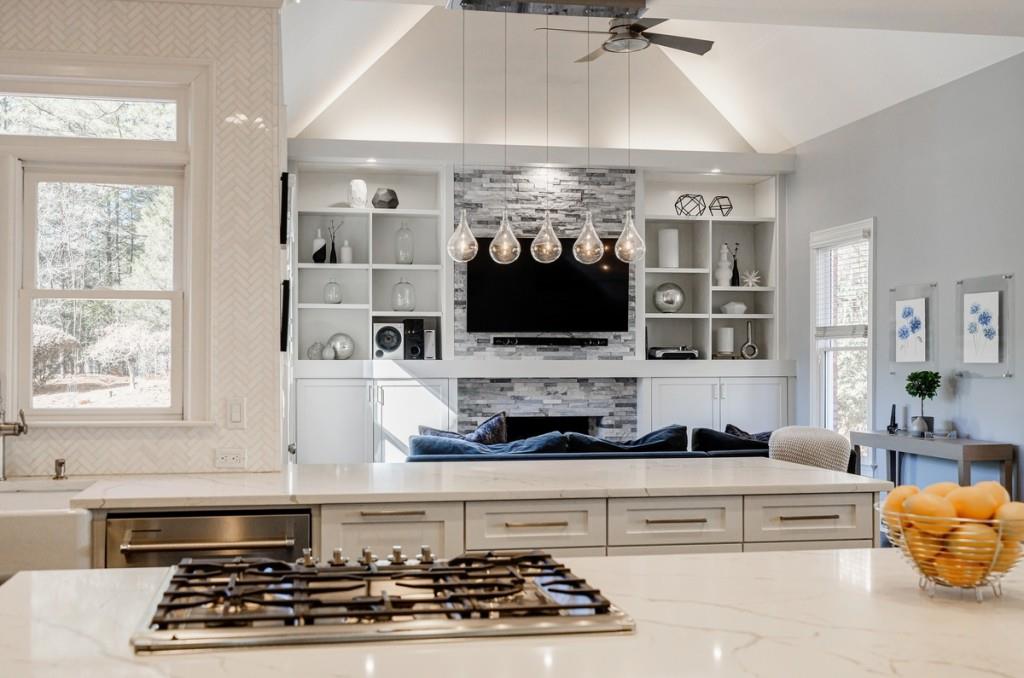 1610 Queensland Court