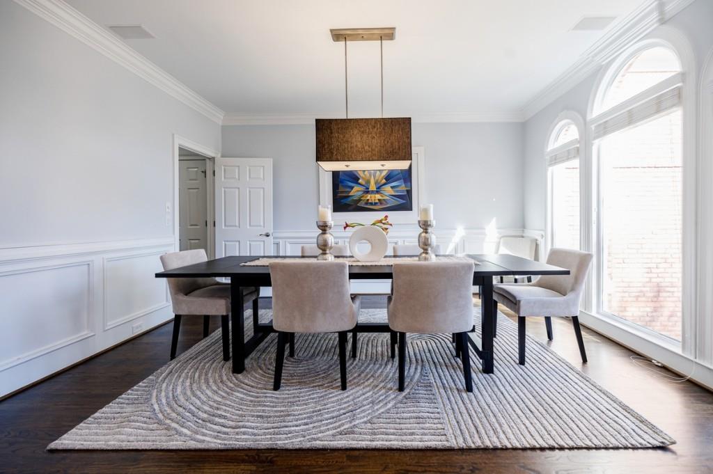 1610 Queensland Court