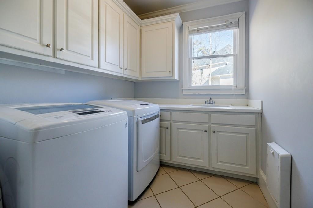 1610 Queensland Court