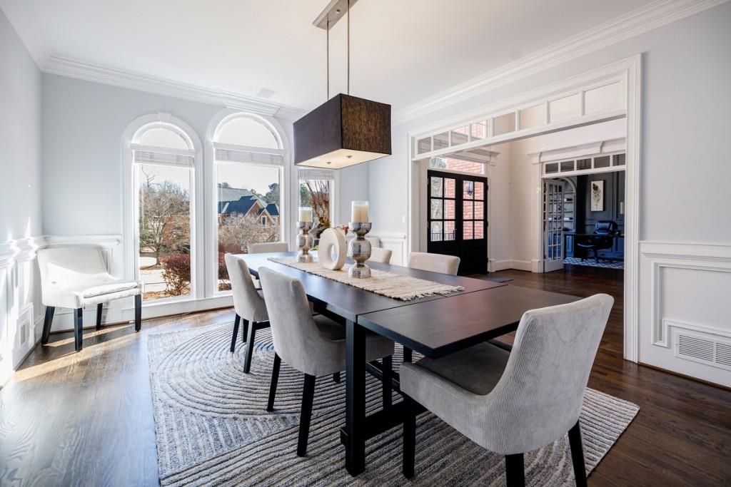 1610 Queensland Court