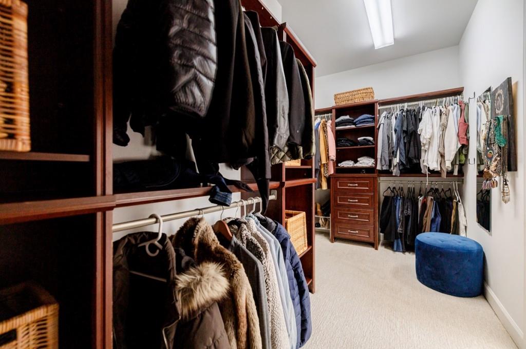 1610 Queensland Court