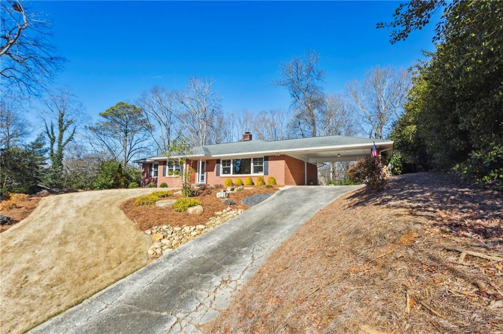 500 Forest Hills Drive