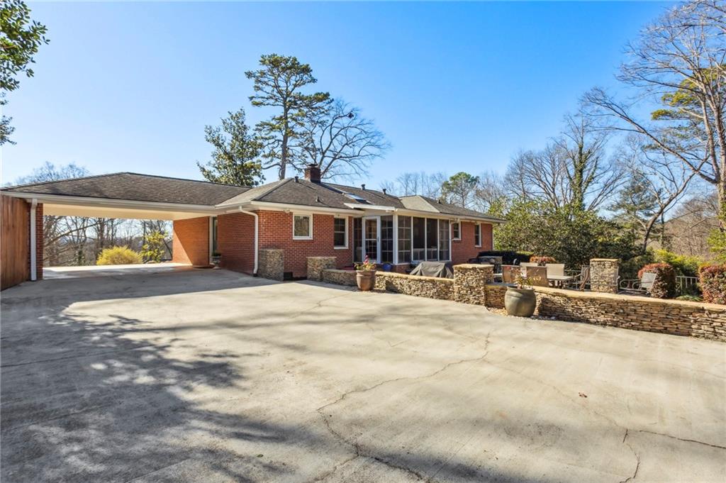 500 Forest Hills Drive