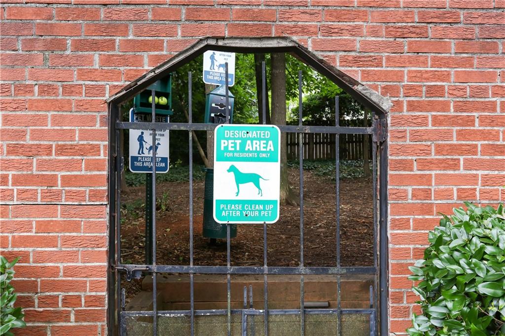 4282 Roswell Road NE Unit D4