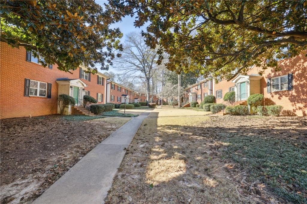 4282 Roswell Road NE Unit D4