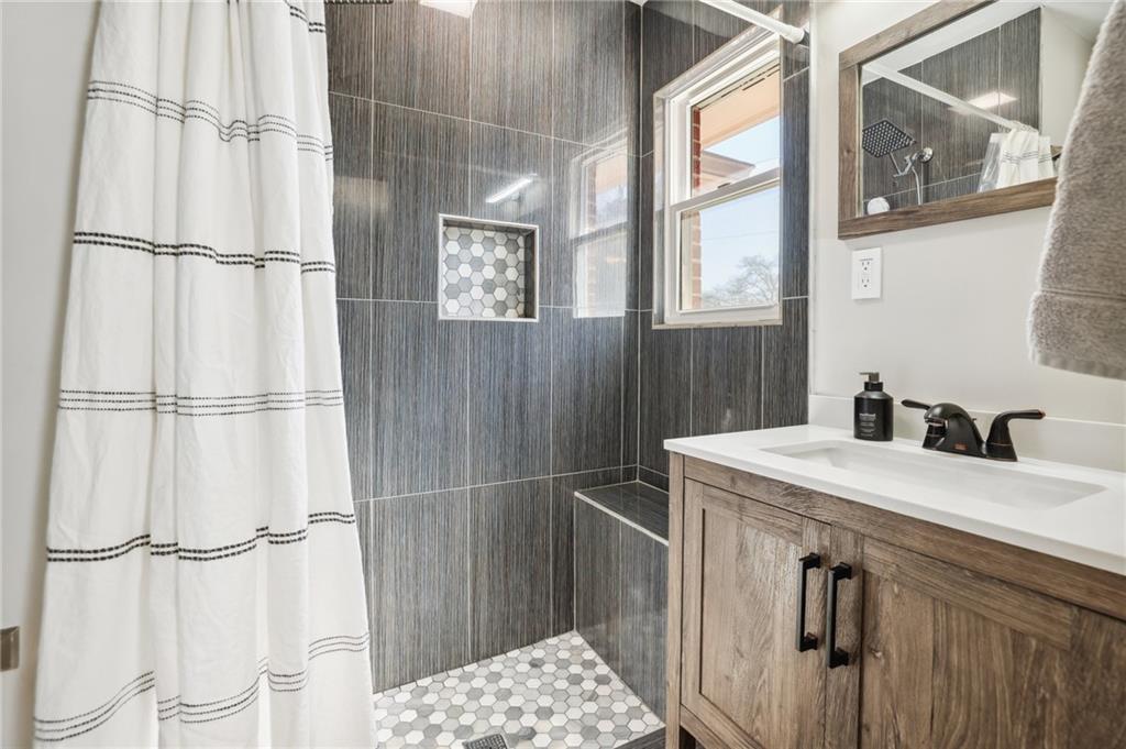 4282 Roswell Road NE Unit D4