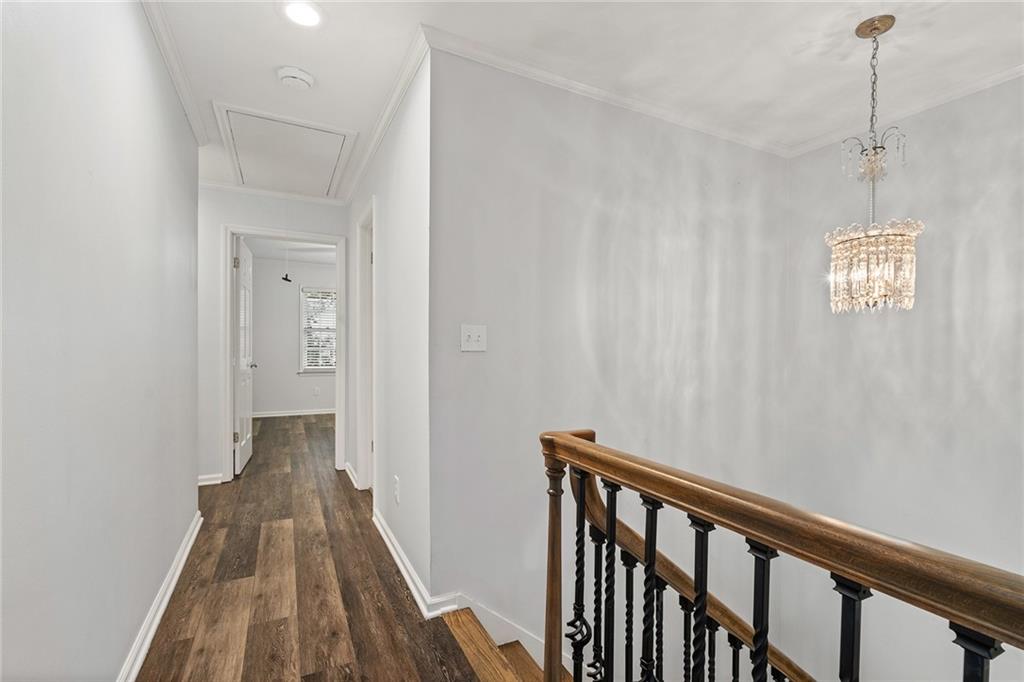 70 Old Ivy Road NE Unit 52