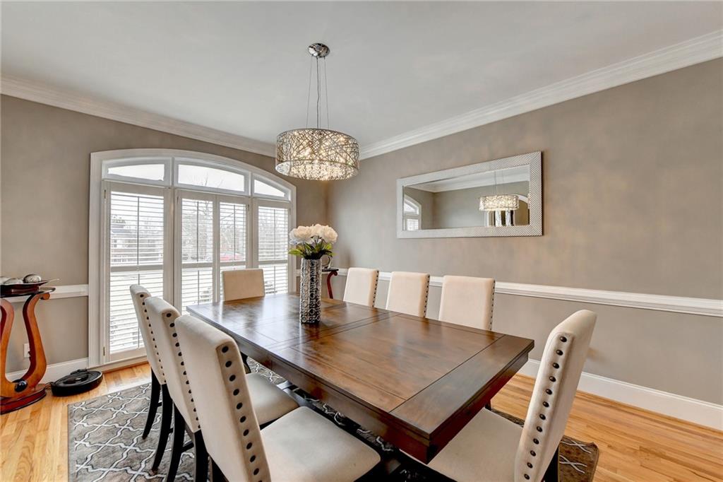 6595 Ridgefield Drive