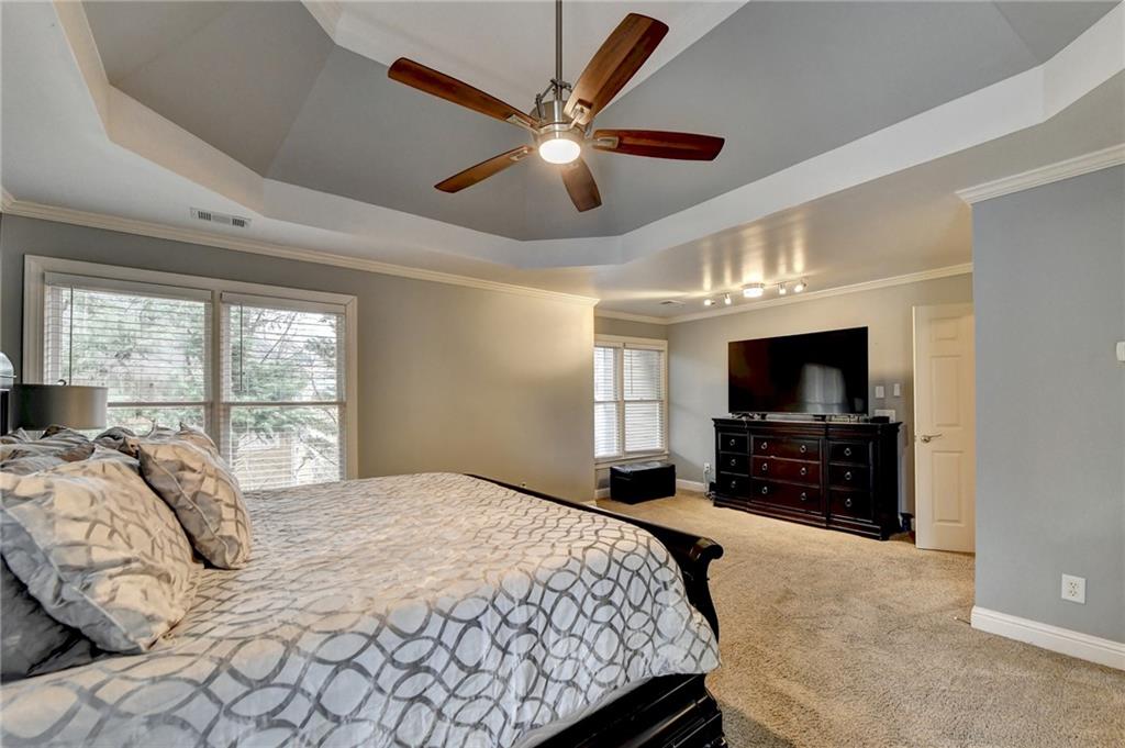 6595 Ridgefield Drive