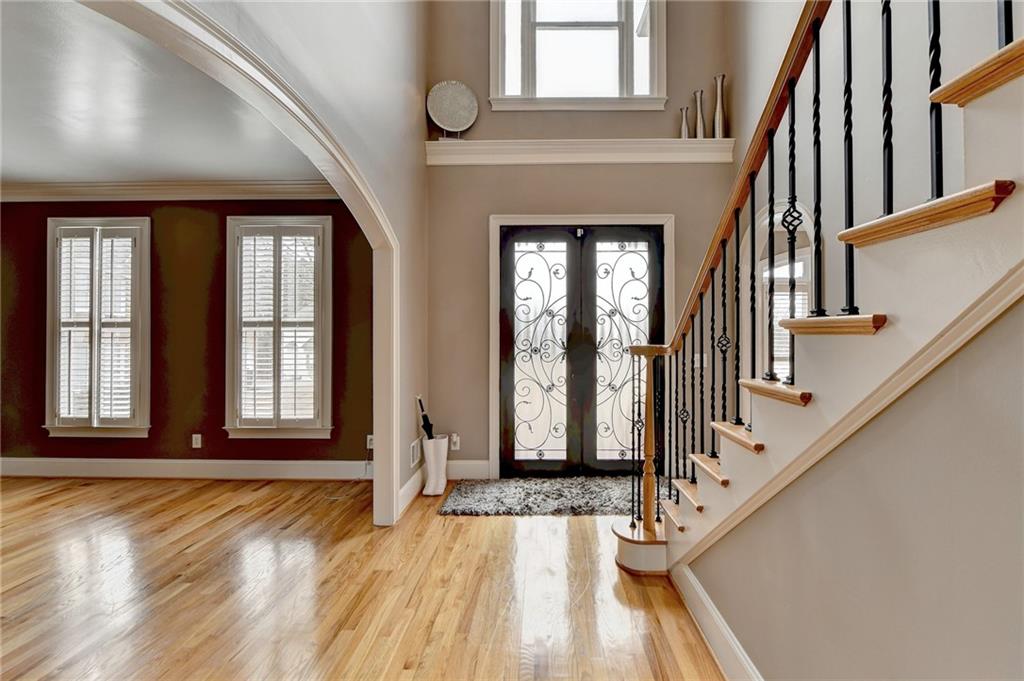 6595 Ridgefield Drive