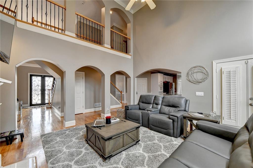 6595 Ridgefield Drive