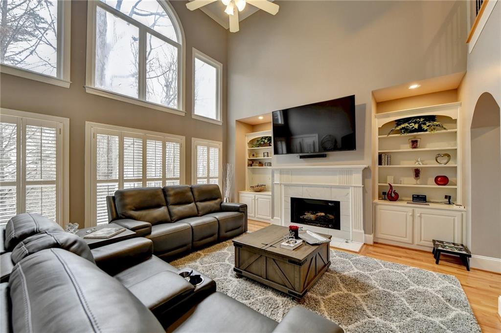 6595 Ridgefield Drive