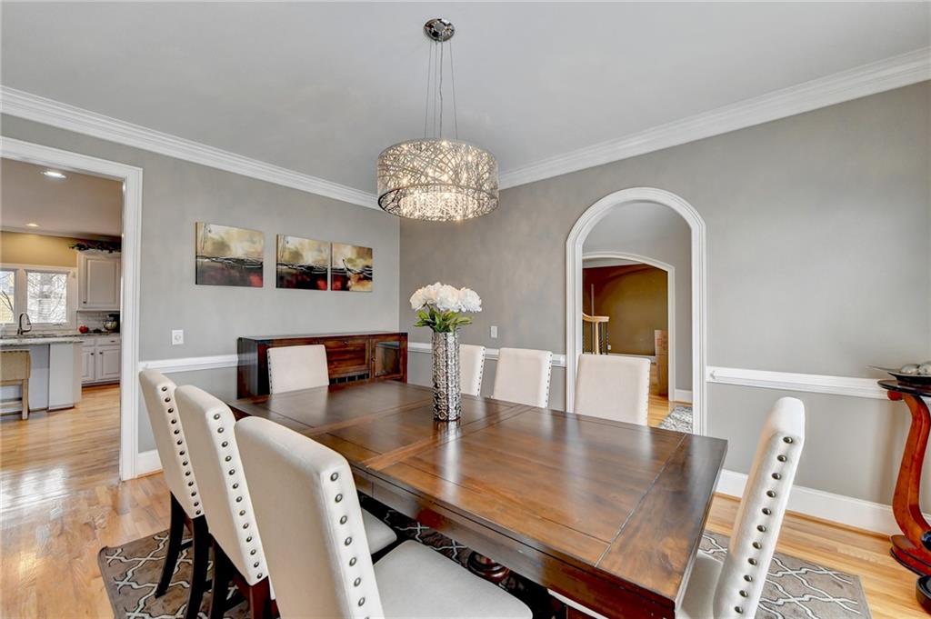 6595 Ridgefield Drive