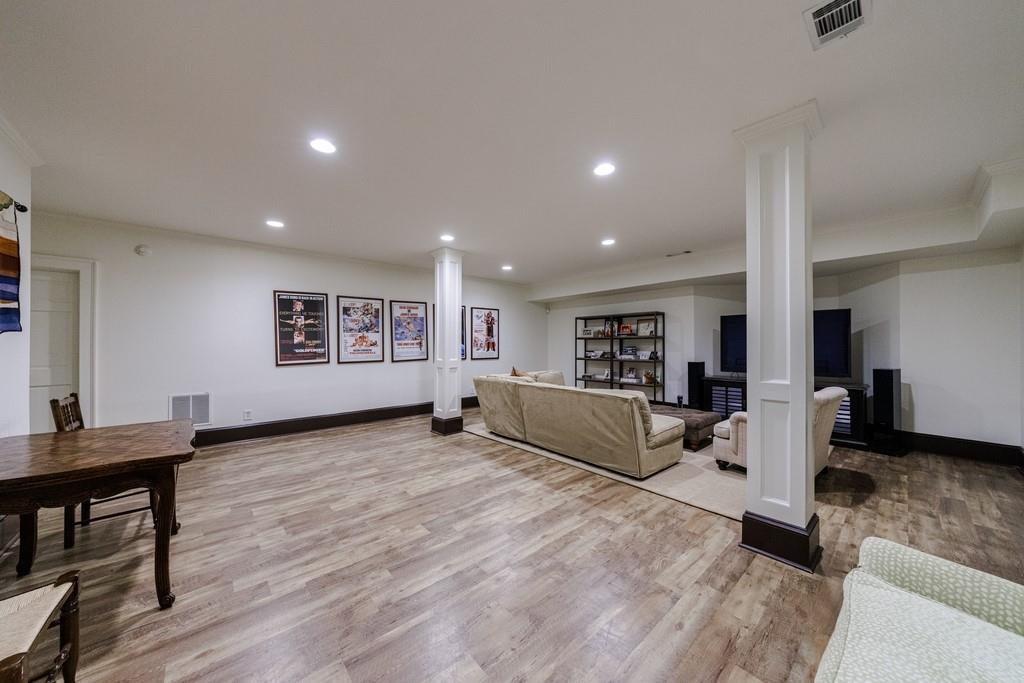 727 E Paces Ferry Road